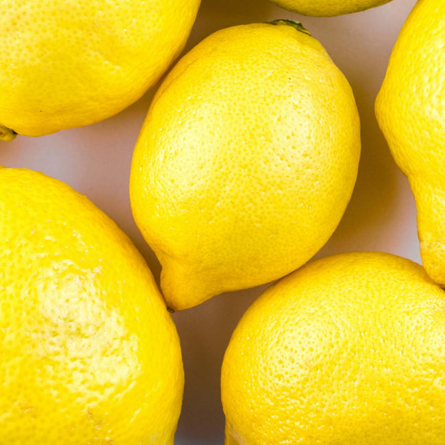 close-up photo of lemons